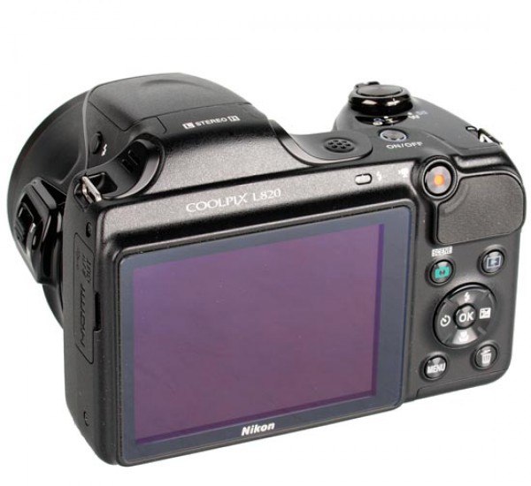 canon coolpix l820