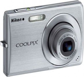 دوربین عکاسی دیجیتال نیکون Coolpix S200