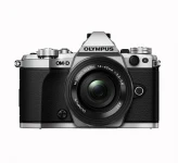 دوربین عکاسی دیجیتال الیمپوس OM-D E-M5 II