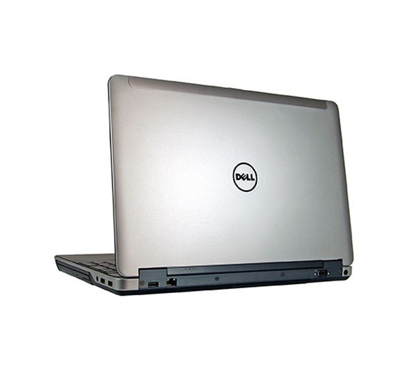 返品?交換対象商品】 DELL M2800 core i7-4810 16GB /SSD ノートパソコ