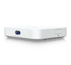 گیت وی یوبیکویتی Unifi UCG Max